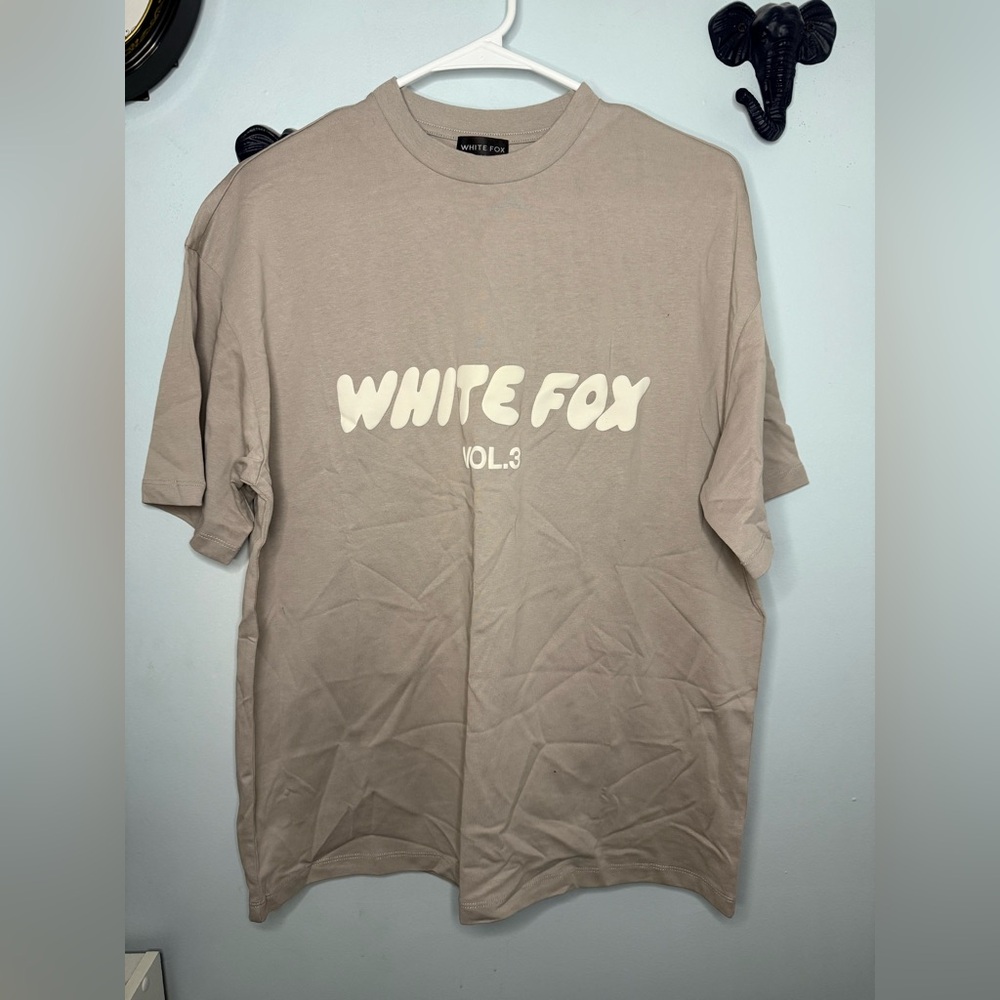 Classic White Fox Short Sleeve